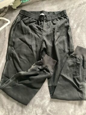 Vince. Women’s black satin tuxedo jogger pants size XS / XL youth